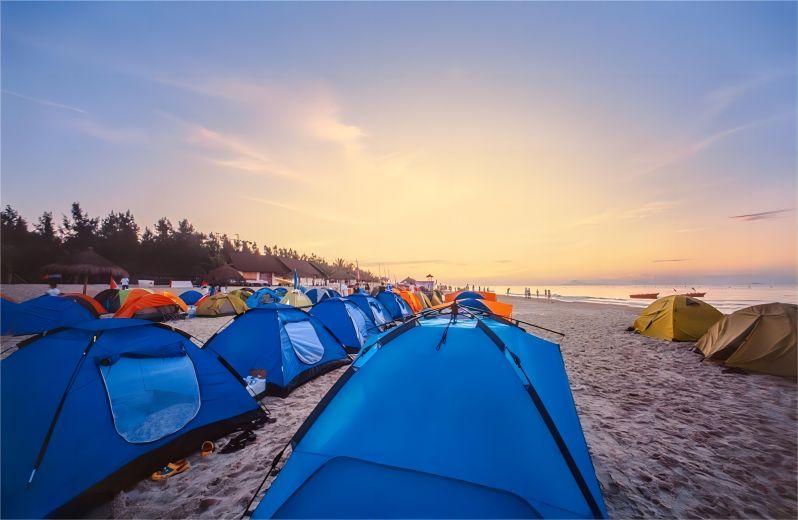 Selecionando a barraca de acampamento certa para iniciantes