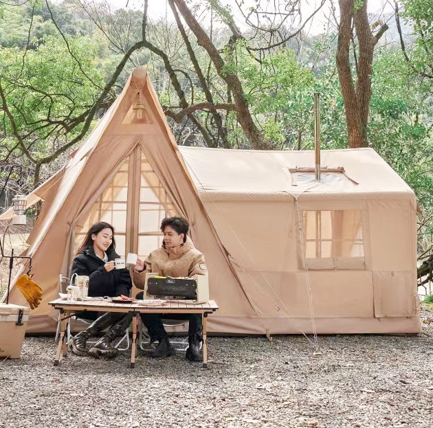 Tenda Domo vs. Tenda Cabine